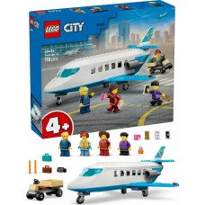 Конструктор LEGO City 60492 Пассажирский самолет с багажной тележкой 4+