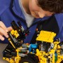 Конструктор LEGO TECHNIC 42209 Электрический колесный погрузчик Volvo L120, 973 детали
